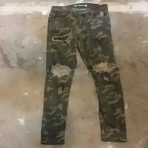 Crysp Denim camo skinny jeans